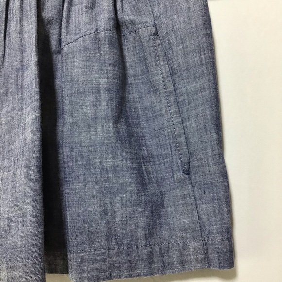 GAP Chambray Blue Cotton Pleated Woman’s Top - Picture 6 of 13